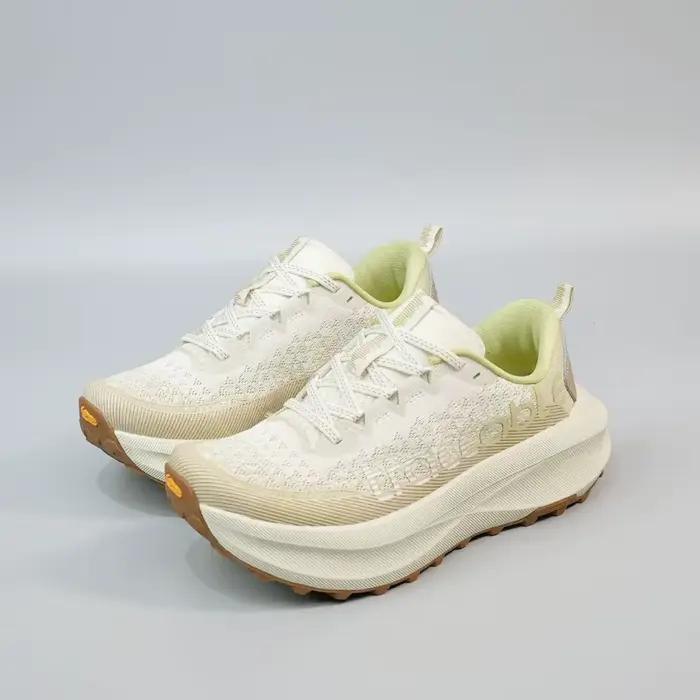 Chaussures de sport de luxe pour hommes et femmes, chaussures de trail design, baskets antidérapantes unisexes, chaussures de sport d'extérieur pour couples