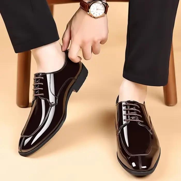 Chaussures en cuir verni pour hommes