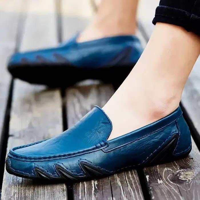 Mocassins en cuir respirant pour hommes, chaussures décontractées, mocassins italiens de luxe, chaussures de conduite polyvalentes, noir, automne, 2024