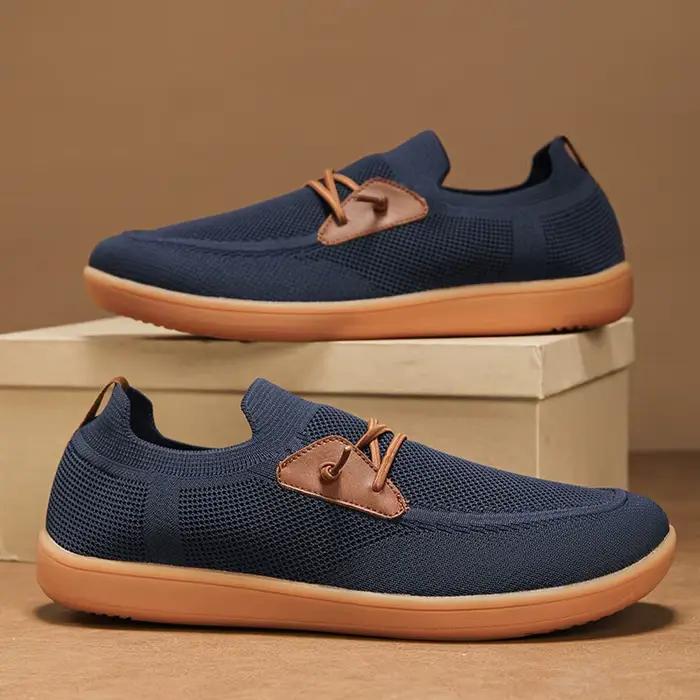 Chaussures plates à bout large pour hommes