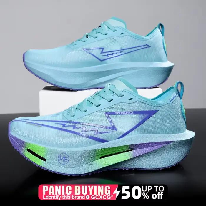 Chaussures de course à pied avec semelle en carbone