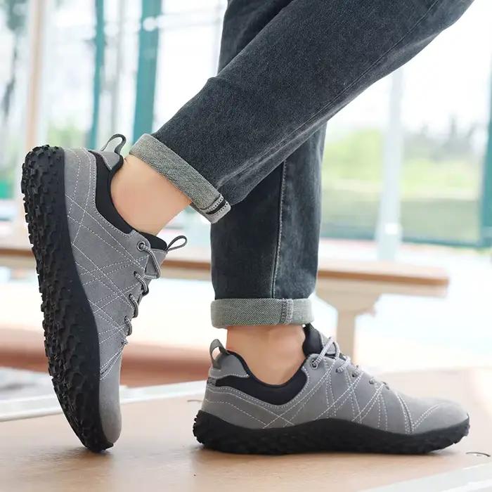 Chaussures de sport en cuir pour hommes ajustement parfait motifs géométriques confort durables activités outdoor occassions spéciales