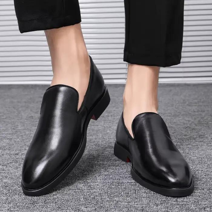 Chaussures habillées à semelle rouge pour hommes