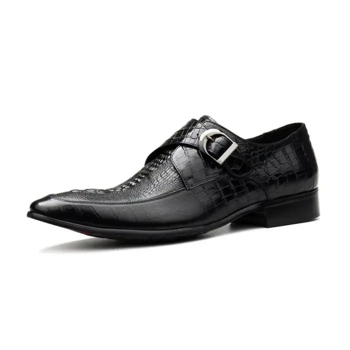 Chaussures en cuir formelles pour hommes d'affaires avec motif en relief; Véritable chaussure de mode de coiffeur pour hommes respirantes à bout pointu britannique