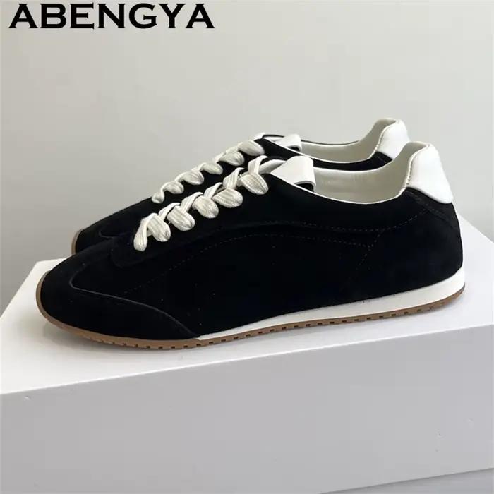 Femmes et hommes chaussures décontractées printemps été respirant confortable chaussures de course Oxfords bas laçage espadrilles décontractées chaussures d'équilibre