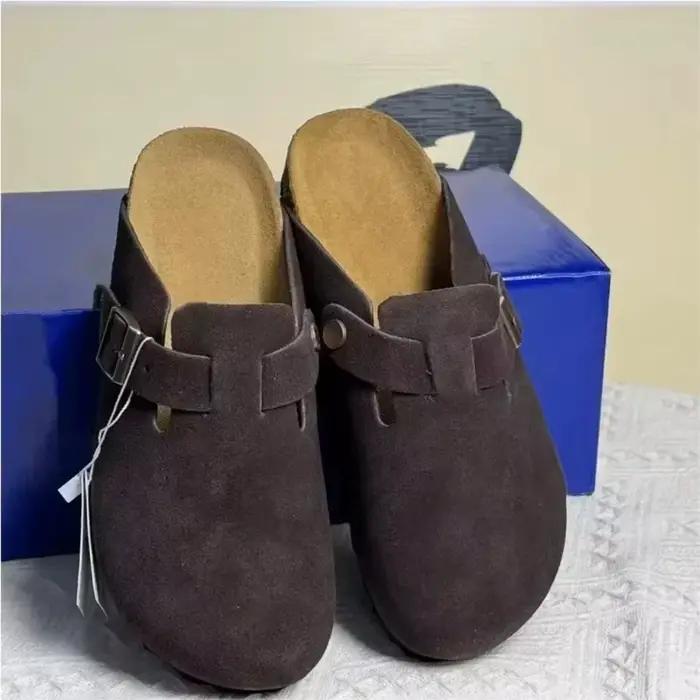 Nouvelles sandales en cuir tendance 2026 pour hommes et femmes – Chaussures de plage décontractées confortables et antidérapantes de style rétro pour le printemps et l'automne