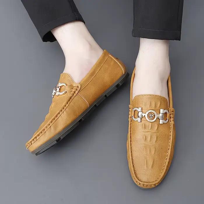 Chaussures décontractées pour hommes mocassins rouges