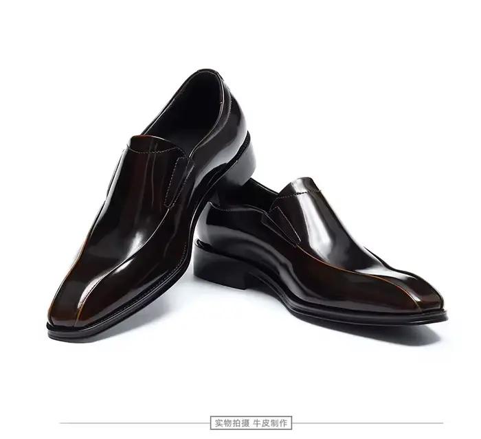 Mocassins pour hommes Surface en cuir brillant peint à enfiler à la main bout pointu haut de gamme qualité grande taille chaussures de mariage