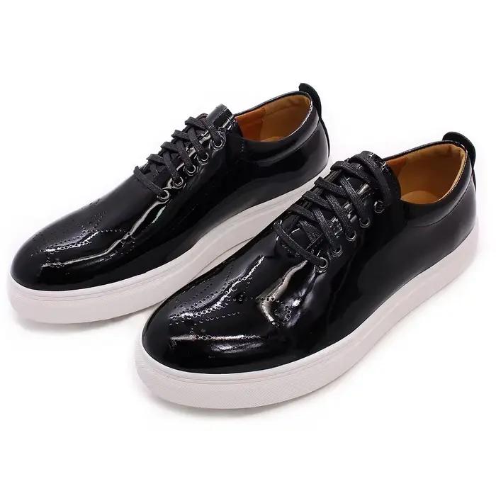 Chaussures Oxford en cuir verni noir pour hommes, décontractées, respirantes, à lacets, de luxe, pour le bureau et les affaires, plates, Style italien