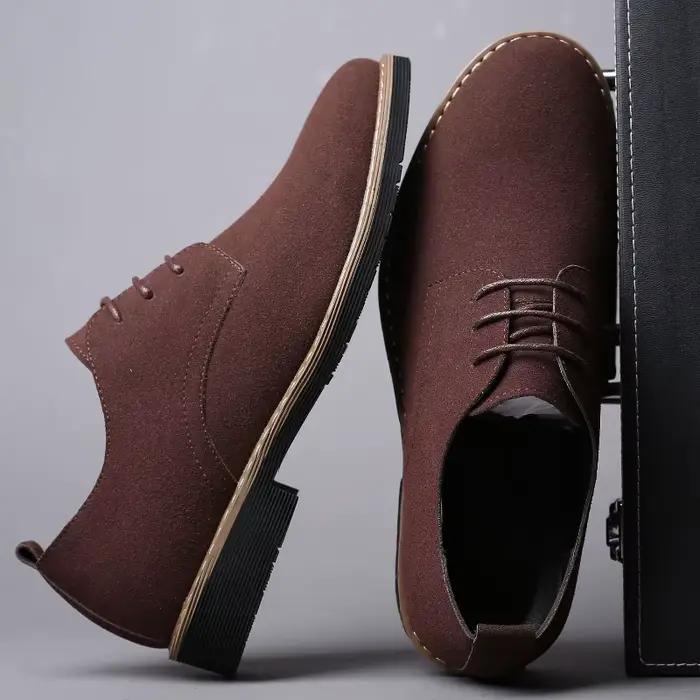 Chaussures pour hommes mates élégant travail décontracté baskets