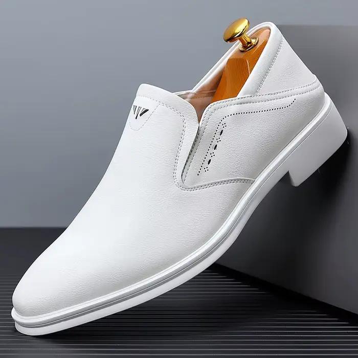 Chaussures habillées pour hommes de haute qualité mocassins de créateur hommes chaussures en cuir de vache de mode pour hommes britanniques bout pointu nouvelles chaussures de créateur hommes