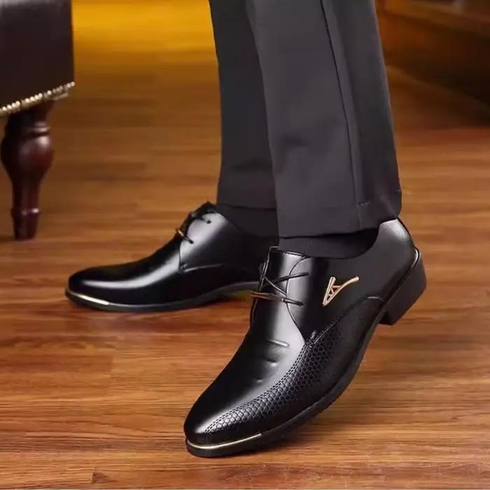 Chaussures affaires décontractées élégantes et résistantes à l'eau pour homme occasions bureau et carrière