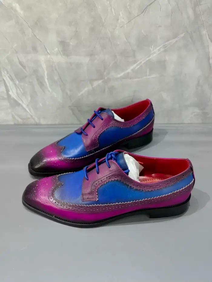 Chaussures en cuir à bout carré patchwork bleu violet pour hommes