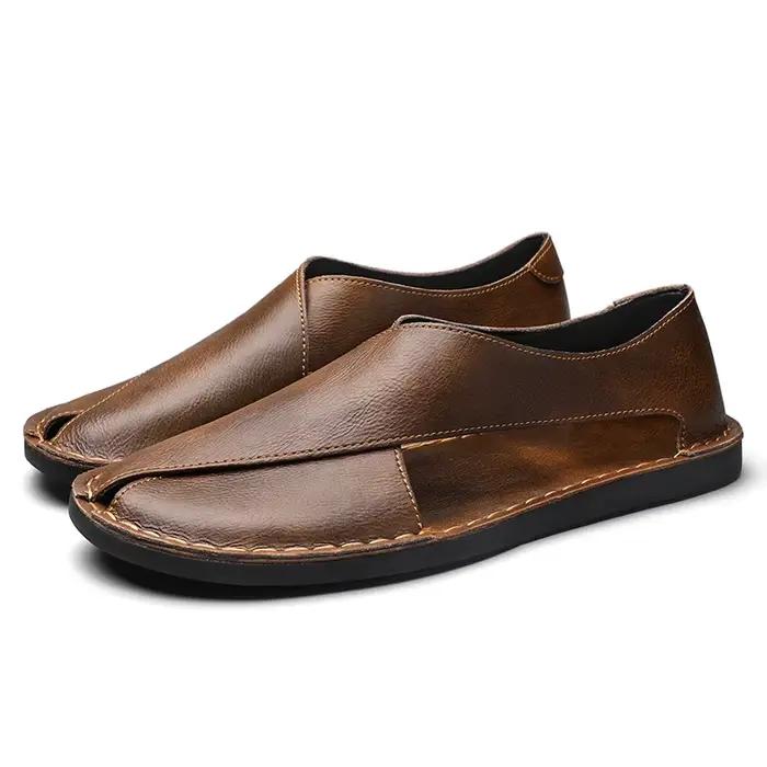 Sandales d'été en cuir véritable pour hommes, chaussures de plage pour jeunes, pantoufles légères et respirantes, sandales basses pour hommes