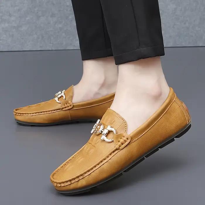 Chaussures décontractées pour hommes mocassins rouges