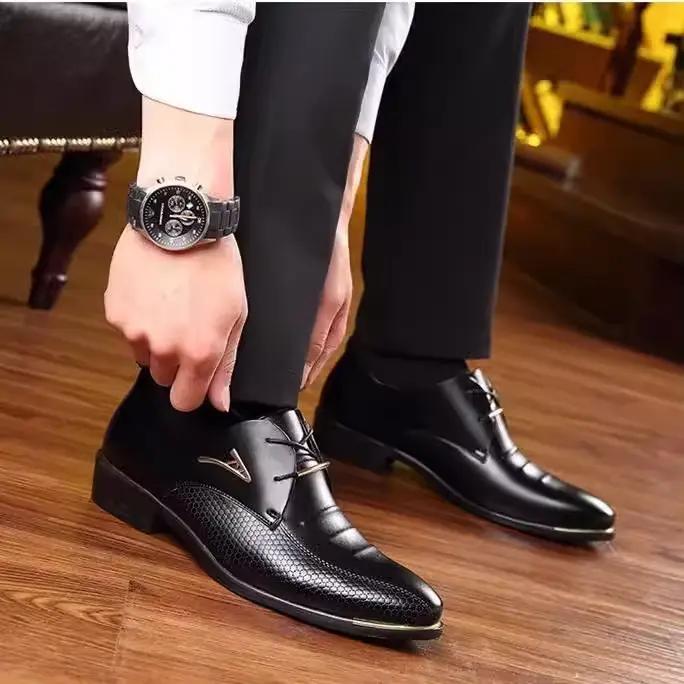 Chaussures affaires décontractées élégantes et résistantes à l'eau pour homme occasions bureau et carrière