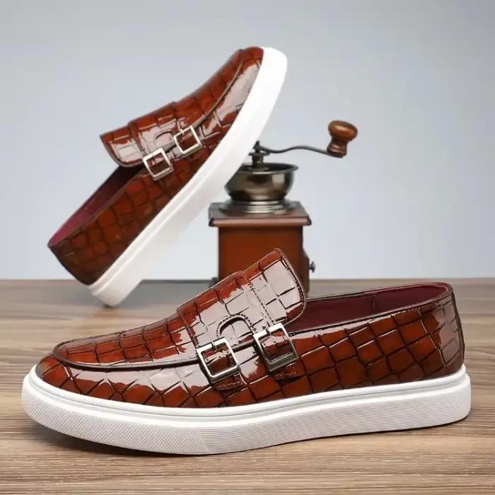 Chaussures de luxe pour hommes, chaussures en cuir de Grain de Crocodile de haute qualité, mocassins de Style britannique, chaussures de moine, nouvelles chaussures plates de conduite pour hommes