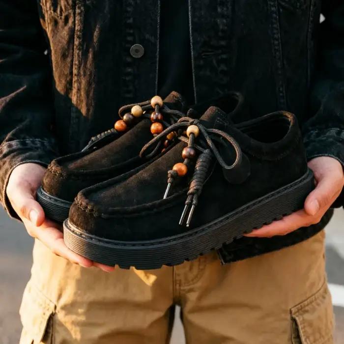 Mocassins et chaussures à enfiler en daim pour hommes