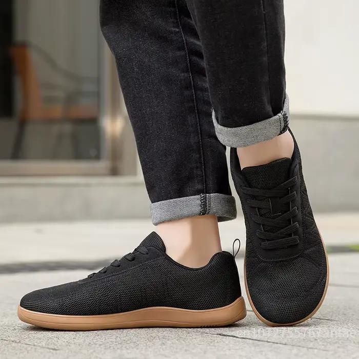 Chaussures à bout large pour hommes