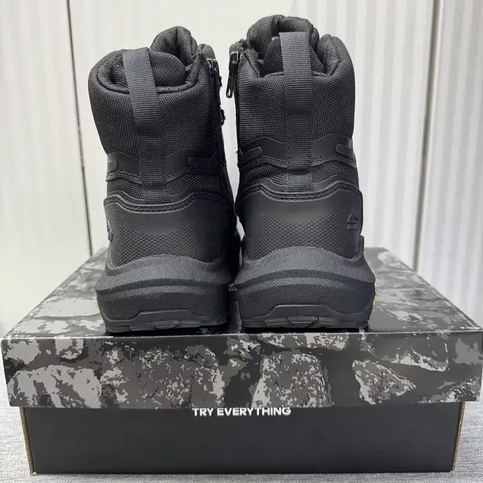 Chaussures de randonnée Zoplvero en microfibre antidérapantes confortables pour homme et femme pour randonnées et aventures en plein air