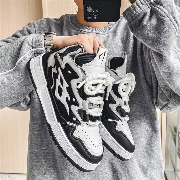 2025 nouvelles chaussures pour hommes tendance pain chaussures hommes vulcaniser chaussures décontracté sport conseil chaussures