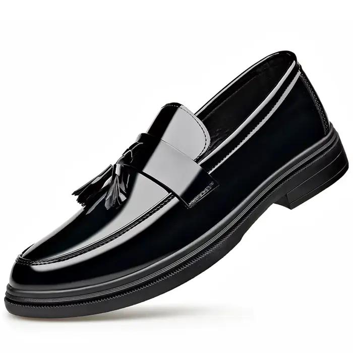 Mocassins en cuir verni pour hommes