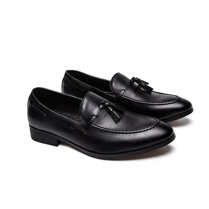 Chaussures sociales en cuir pour hommes, chaussures formelles de haute qualité, mocassins d'affaires décontractés avec pompons, chaussures habillées confortables