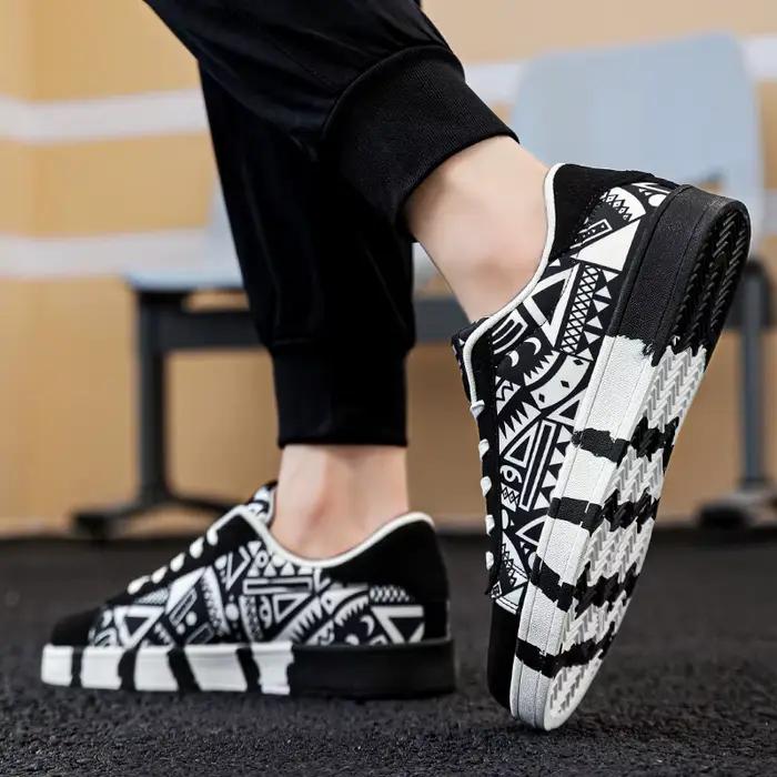 Nouvelles Chaussures de Skateboard Tendance pour Hommes – Baskets Décontractées Antidérapantes en Toile à Motifs pour la Marche en Extérieur – Zapatos Sportifs pour Homme