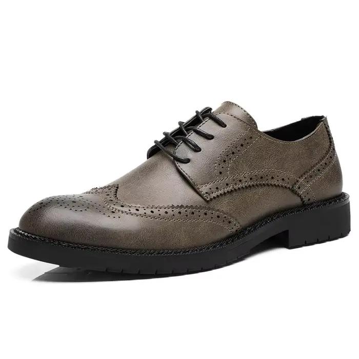 Chaussures Oxford à bout d'aile pour hommes faites à la main