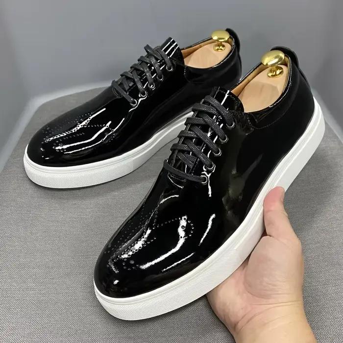 Chaussures Oxford en cuir verni noir pour hommes, décontractées, respirantes, à lacets, de luxe, pour le bureau et les affaires, plates, Style italien