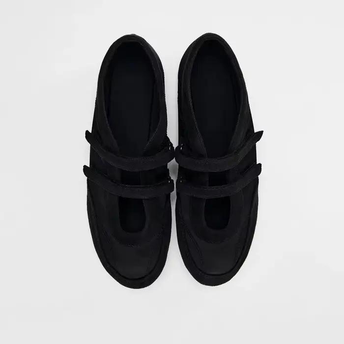 Chaussures basses quatre saisons