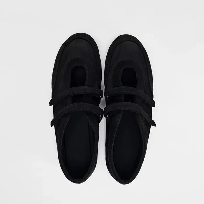 Chaussures basses quatre saisons