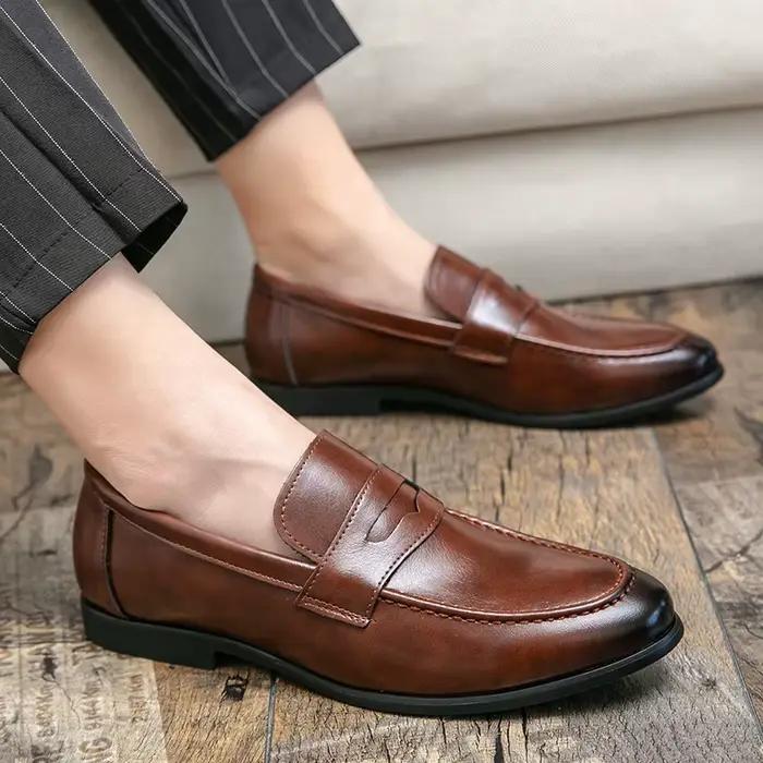 Chaussures habillées pour hommes en cuir bout rond décontractées et élégantes pour bureau et carrière ocassions spéciales mariage et événements formels