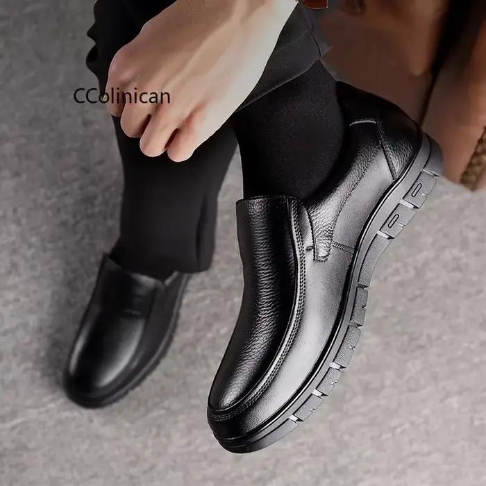 Hommes en cuir véritable Businenss mocassins chaussures faites à la main antidérapant homme plat conduite marche homme doux luxe papa robe chaussures de bureau