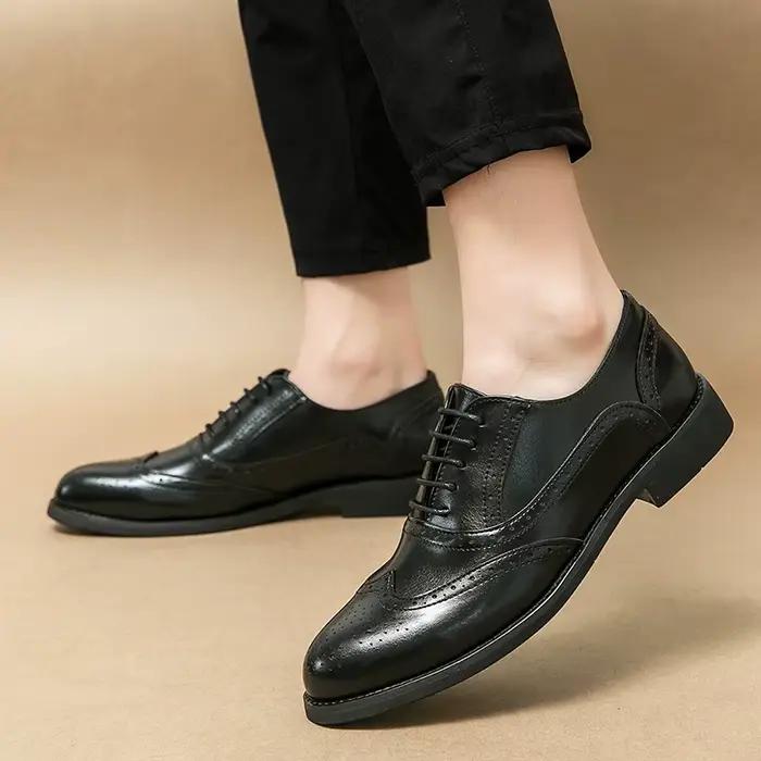 Chaussures de marié en cuir blanc italien de luxe pour hommes d'affaires Oxfords à bout d'aile moine à lacets Brock