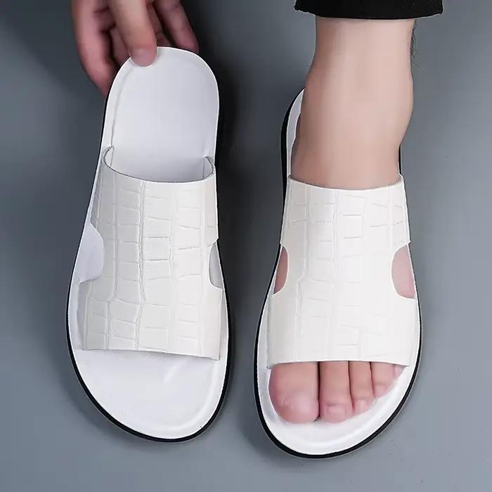 Sandales d'été tendance pour hommes à motif crocodile