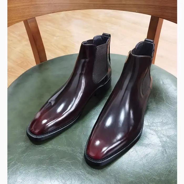 Bottes Chelsea pour hommes ; chaussures en cuir verni, montantes, en cuir ; affaires, chaussures de travail à bout pointu, à enfiler, en cuir véritable ; court