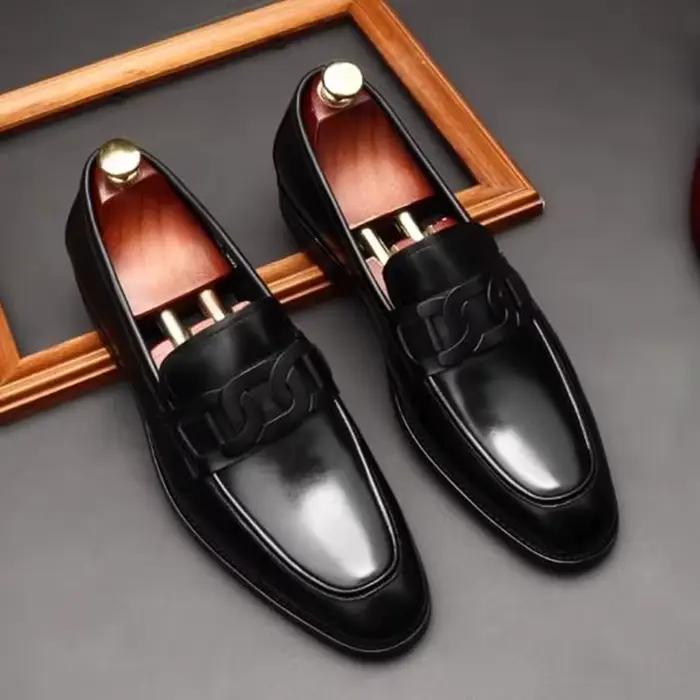 Chaussures en cuir de haute qualité avec boucle métallique pour hommes, chaussures de ville en cuir véritable de luxe, chaussures de mariage pour marié