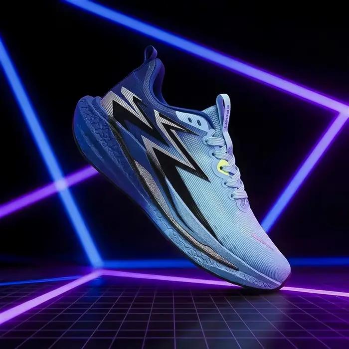 Chaussures de course respirantes pour homme avec plaque en carbone et semelle en EVA pour entraînements et marathons confortables et antidérapantes