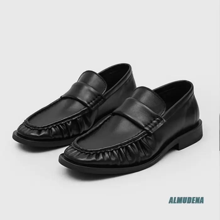 Mocassins décontractés pour hommes à bout carré en cuir véritable noir, à enfiler, à talon bas, style streetwear urbain, pour l'extérieur, mode minimaliste, chaussures de travail