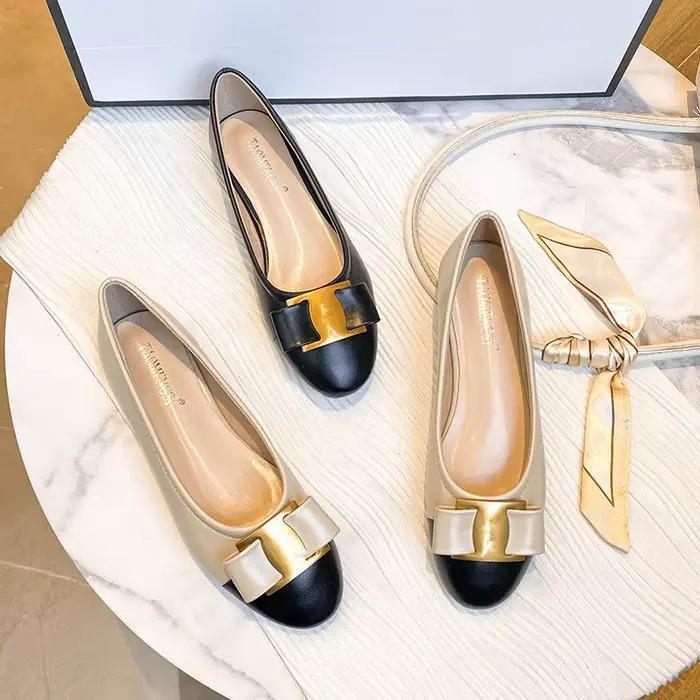 Taille 33-43 Chaussures de bateau de créateur pour femmes Mode Bowknot
