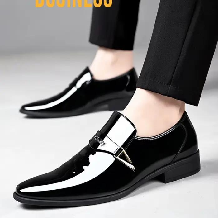 Chaussures en cuir blanc pour hommes