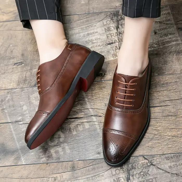 Chaussures habillées homme YEAE semelle rouge cuir confortables pointues ocassions spéciales bureau carrière mariage décontractées affaires retrouvez votre élégance quotidienne