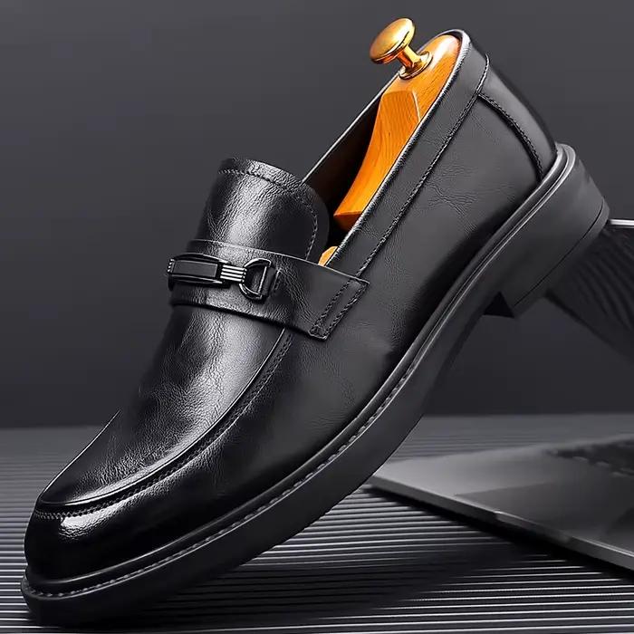Marque de luxe en cuir hommes chaussures pour mariage formel Oxfords affaires décontracté bureau travail chaussures hommes classique hommes pointu chaussures habillées