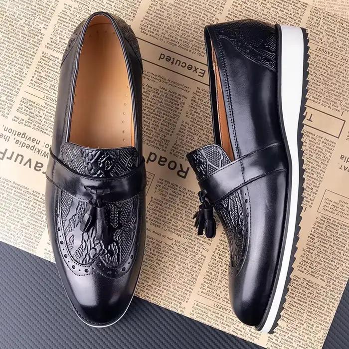 Mocassins en cuir à pampilles pour hommes