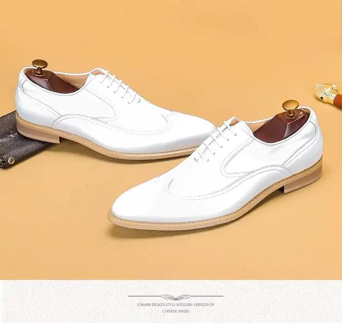 Chaussures pour hommes grande taille 46, chaussures formelles en cuir pour hommes, chaussures de mariage blanches, bout pointu, version européenne, style Oxford.
