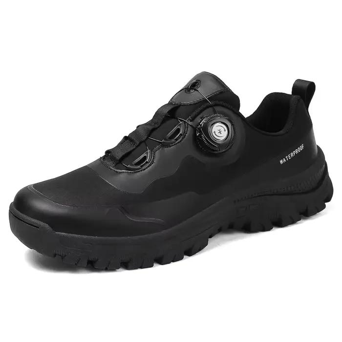 Chaussure de randonnée légère et confortable pour homme toutes saisons polyester crochet et boucle caoutchouc semelle intérieure pvc徒步结束后，最后一行是按照要求生成的标题，描述了这款四季节通用男鞋的特点和用途。标题中没有提到价格、产地或特定品牌，而是着重于产品的材料、功能和使用场景。这样既符合题目要求，又能够吸引目标消费者的注意力。