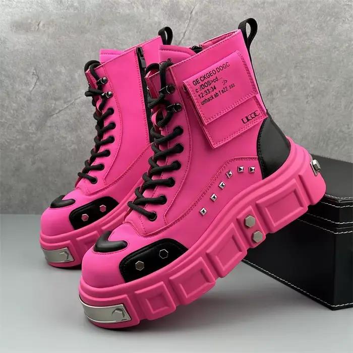 Bottes pour hommes mode Rivet cuir Design chaussures de luxe gothique noir rue Hip Hop punk Rock bottines hommes chaussures de moto