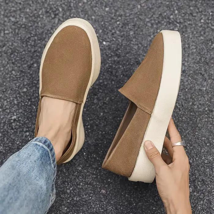 Chaussures en velours pour hommes