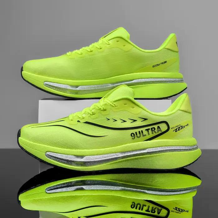 Chaussures de course professionnelles pour marathon avec technologie de plaque en carbone - Baskets légères et amortissantes avec design dégradé blanc-violet respirant, adaptées au marathon, au 3C, à 